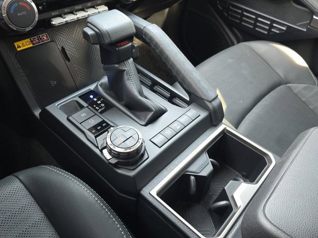 2025 Toyota 4Runner Hybrid Platinum