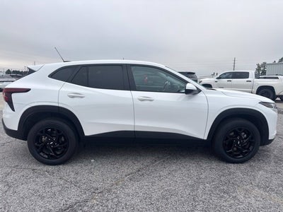 2024 Chevrolet Trax LS