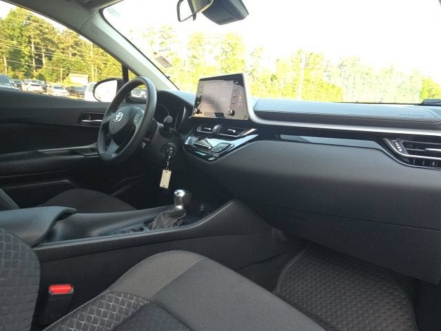 2021 Toyota C-HR LE