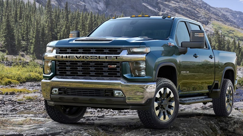 Front view of the 2020 Chevrolet Silverado on a mountain